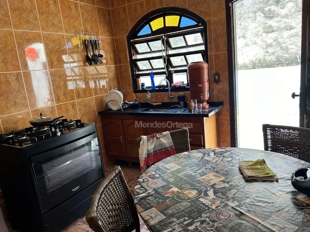 Casa, 3 quartos, 174 m² - Foto 4
