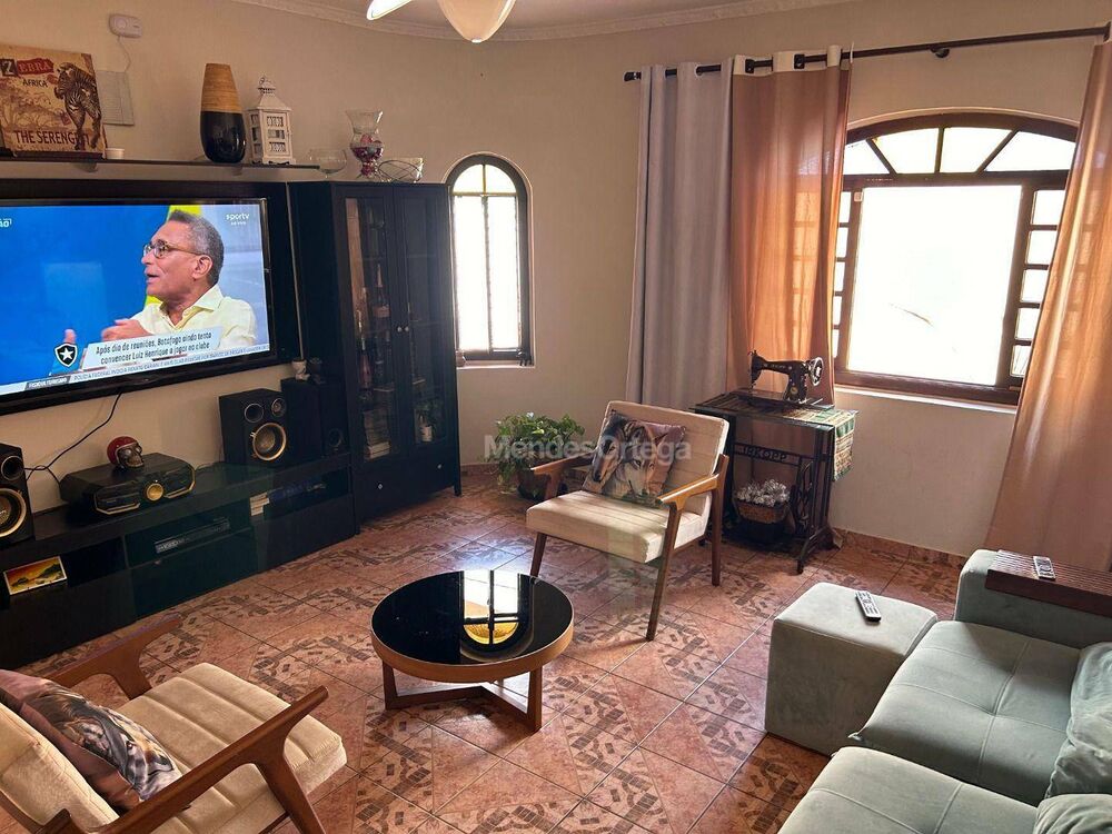 Casa, 3 quartos, 174 m² - Foto 3
