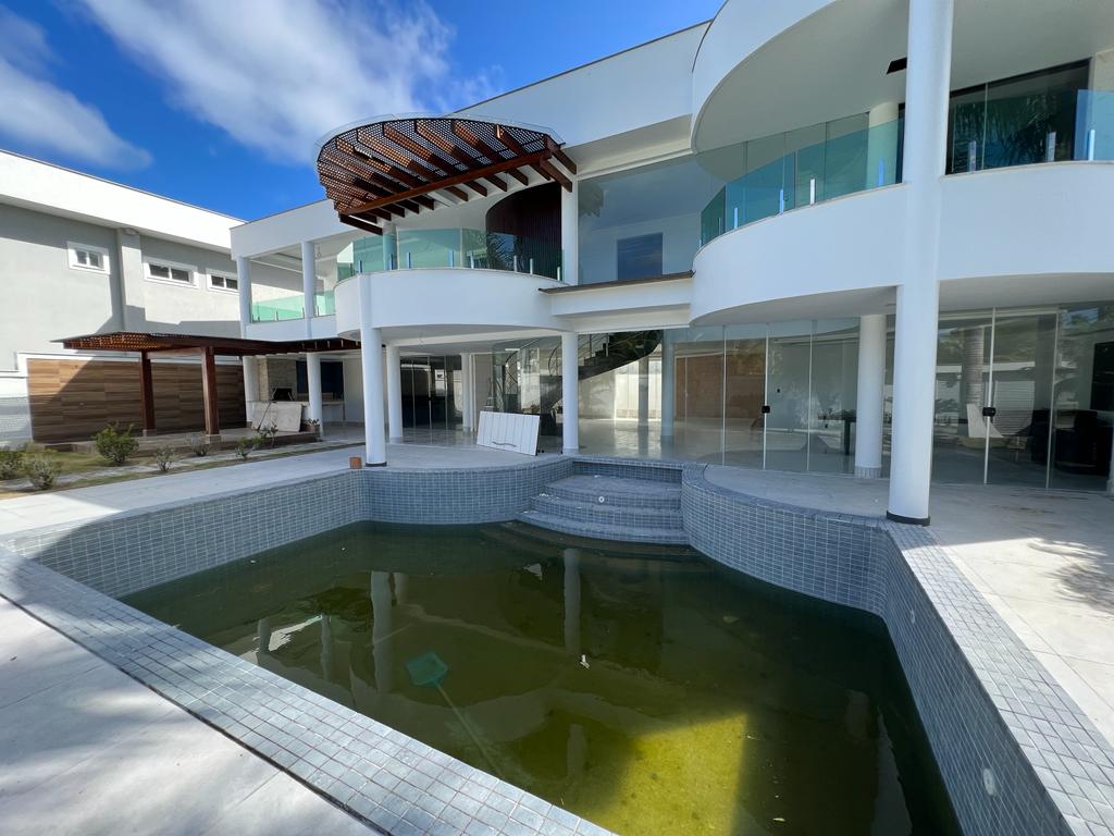 Casa de Condomínio à venda com 6 quartos, 300m² - Foto 9