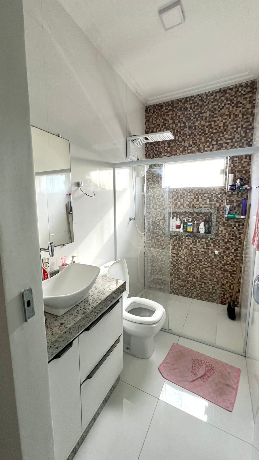 Apartamento à venda com 2 quartos, 110m² - Foto 2