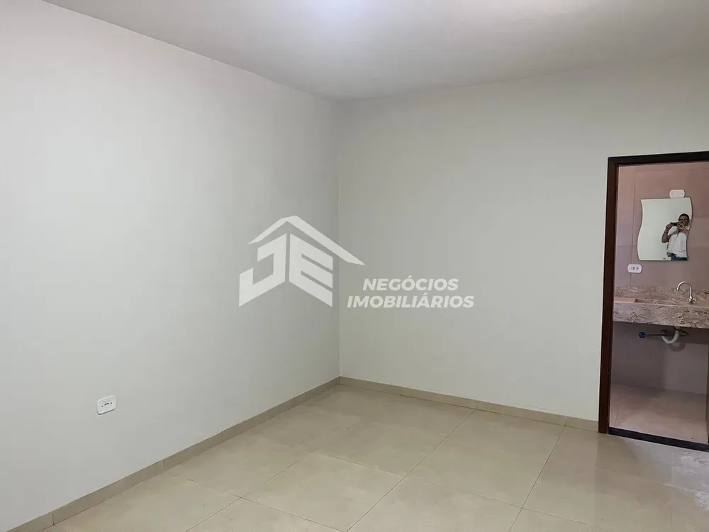 Casa, 2 quartos, 392 m² - Foto 1
