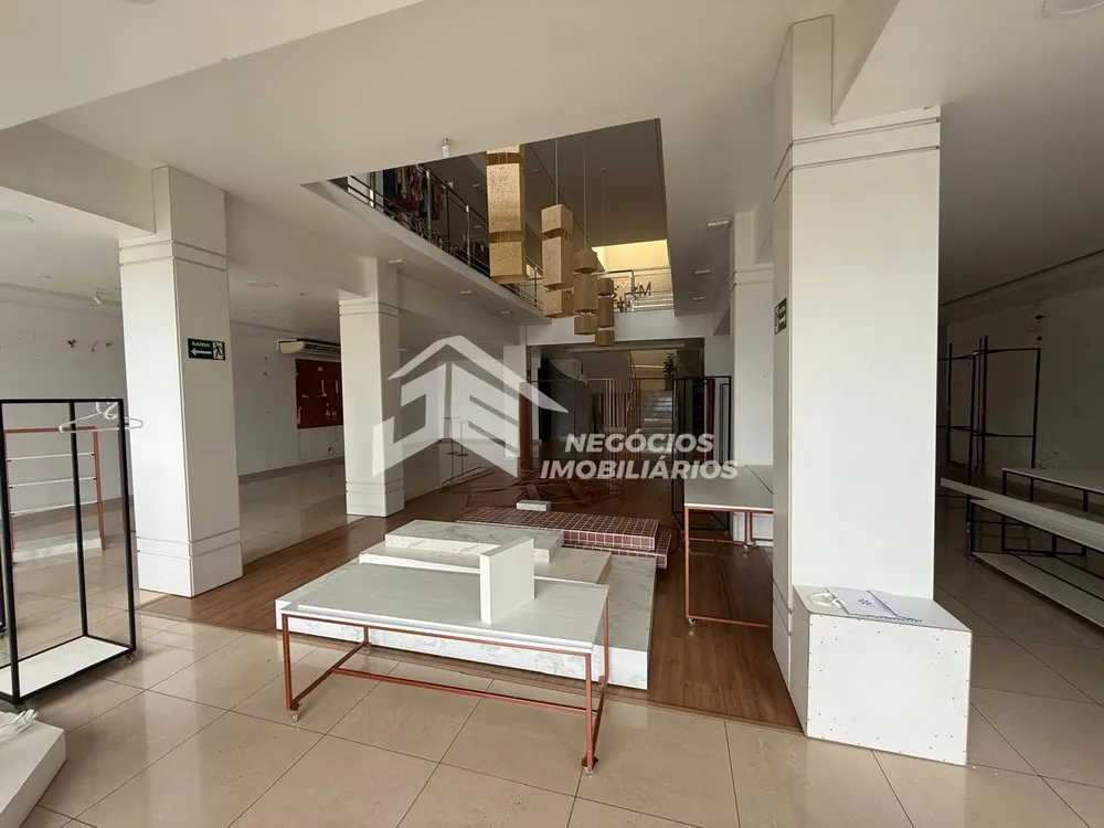 Loja-Salão, 636 m² - Foto 2