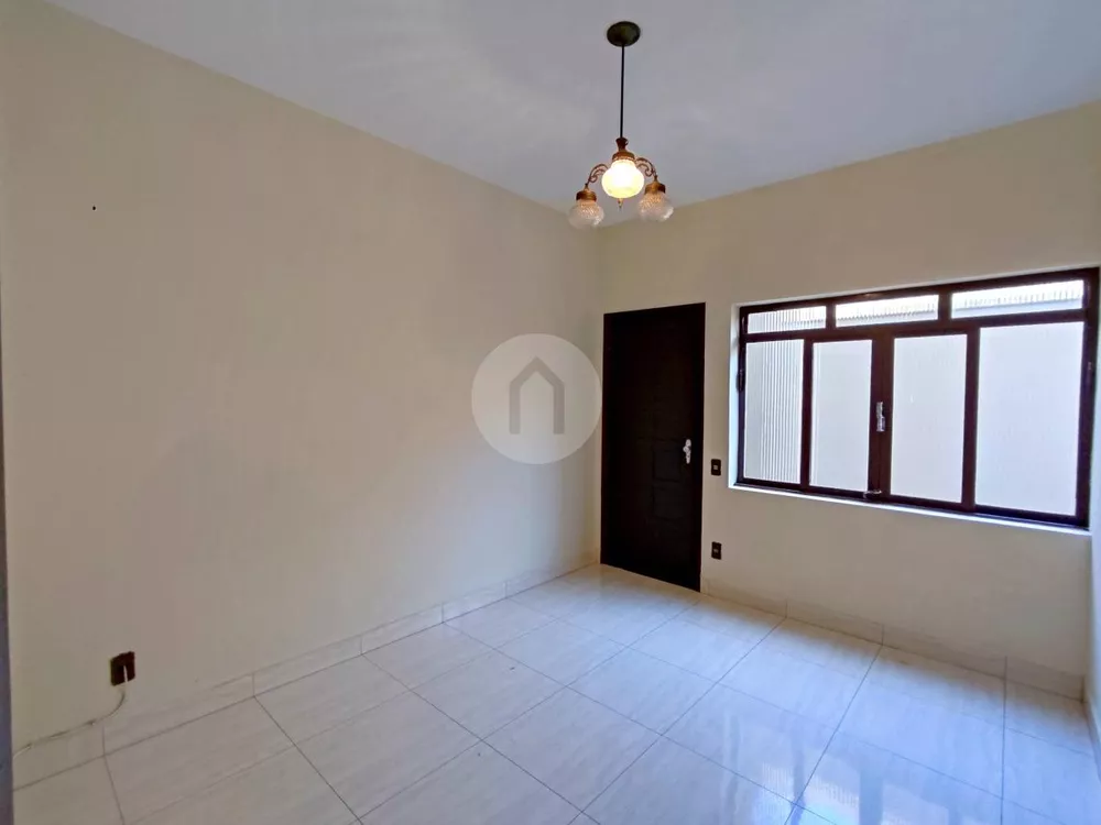 Sobrado à venda com 5 quartos, 338m² - Foto 11