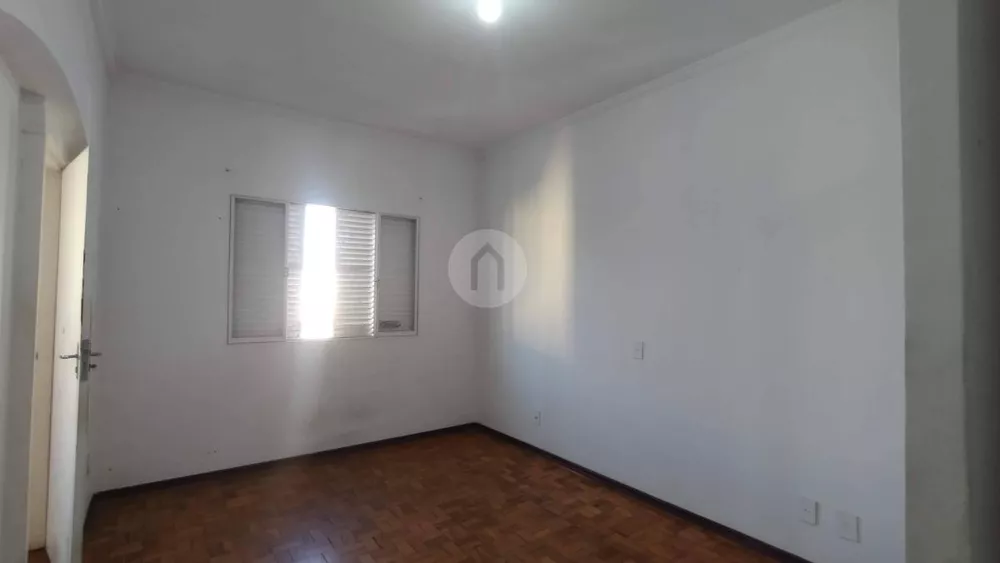 Apartamento para alugar com 2 quartos, 110m² - Foto 4