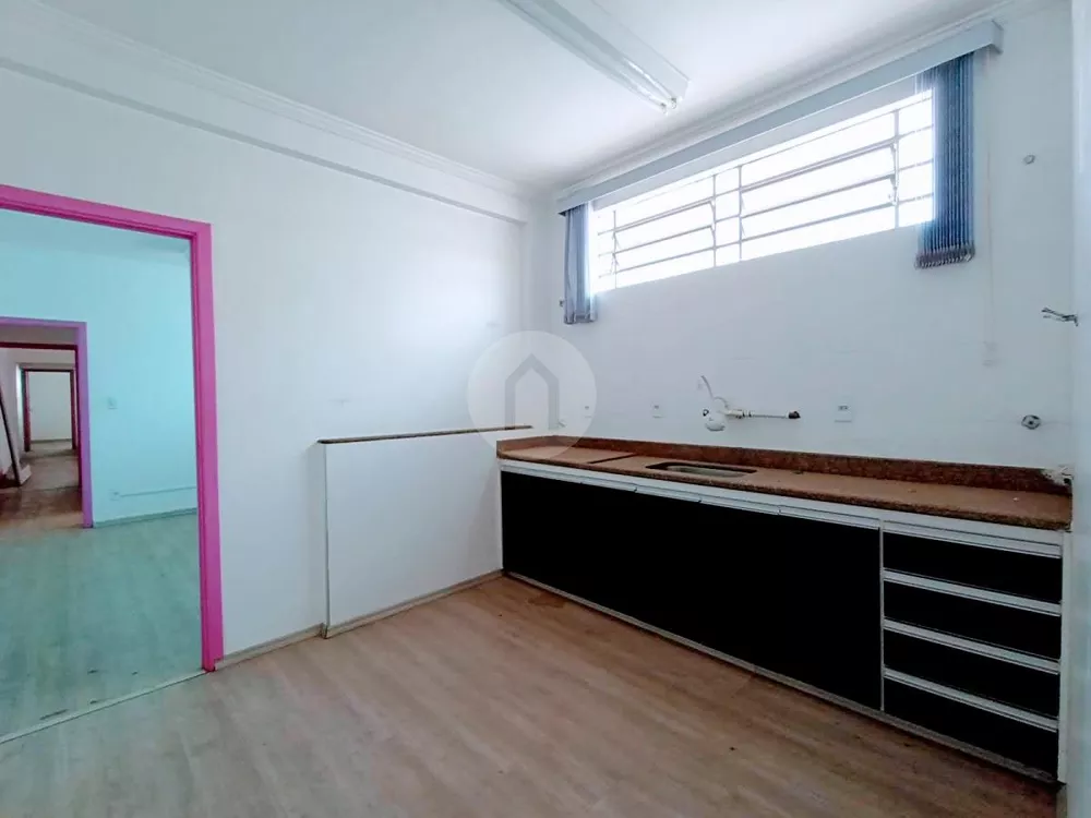 Casa à venda com 2 quartos, 135m² - Foto 6