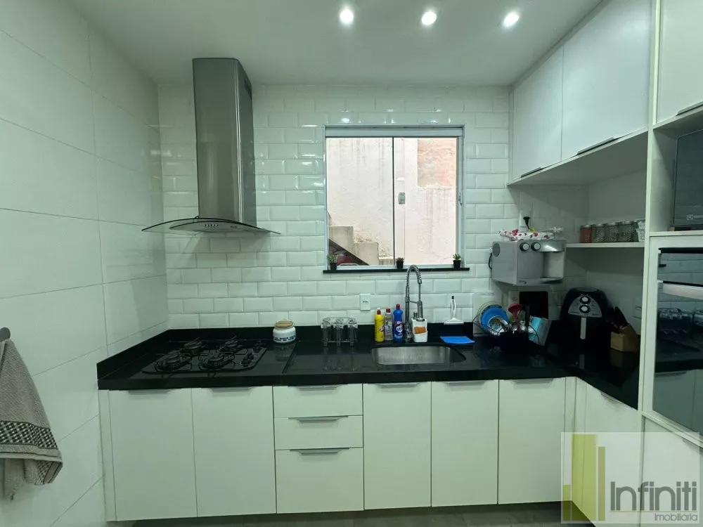 Casa, 2 quartos, 210 m² - Foto 3