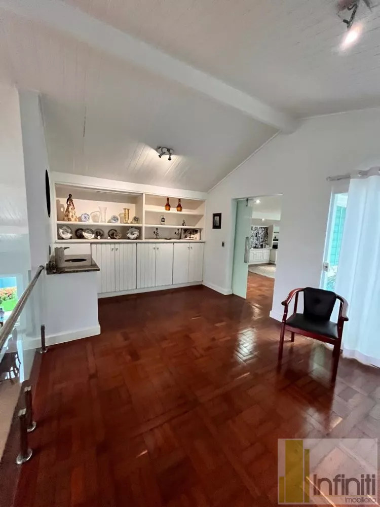 Casa, 5 quartos, 345 m² - Foto 2