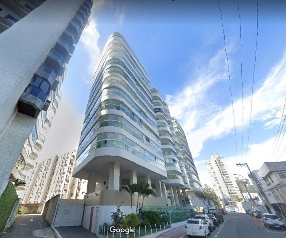 Apartamento à venda com 3 quartos, 115m² - Foto 1