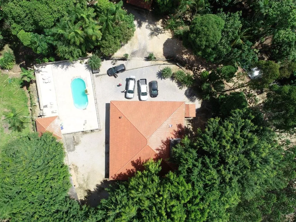 Casa, 4 quartos, 240 m² - Foto 2