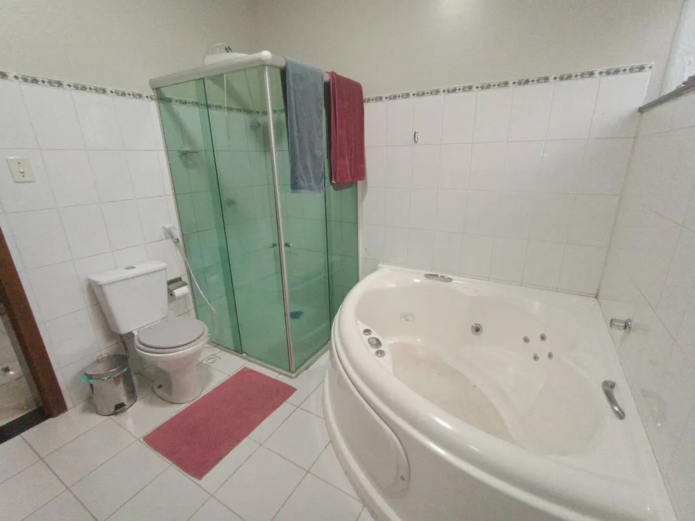 Casa, 4 quartos, 240 m² - Foto 11