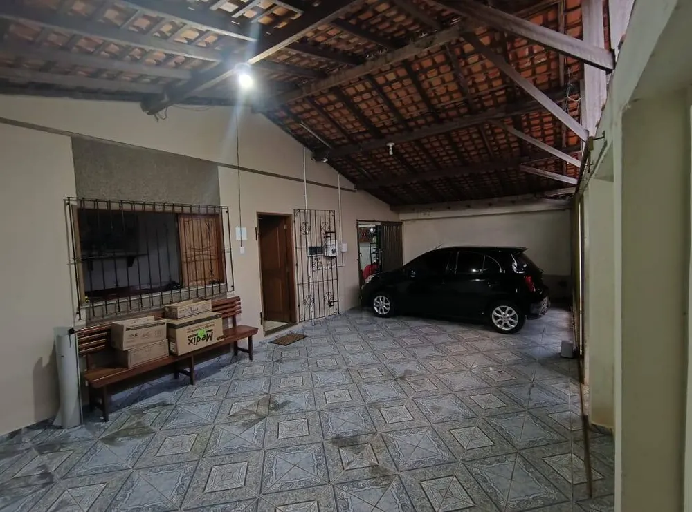 Casa, 3 quartos, 190 m² - Foto 1