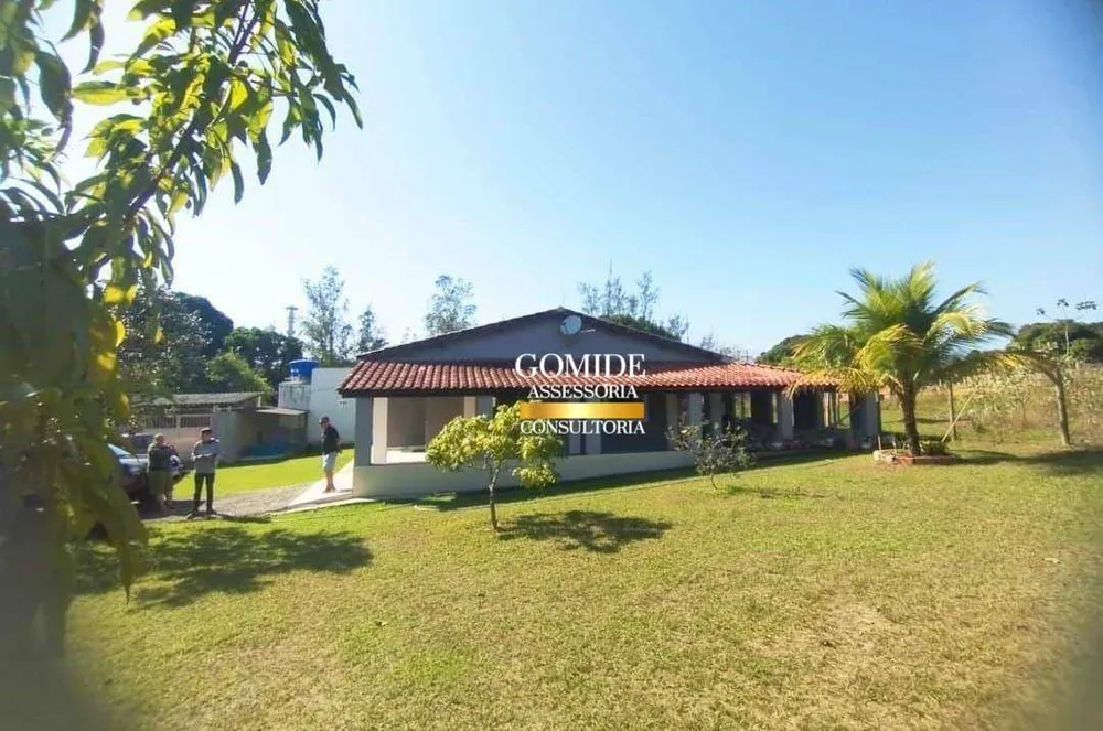 Sítio, 2 quartos, 1550 m² - Foto 1
