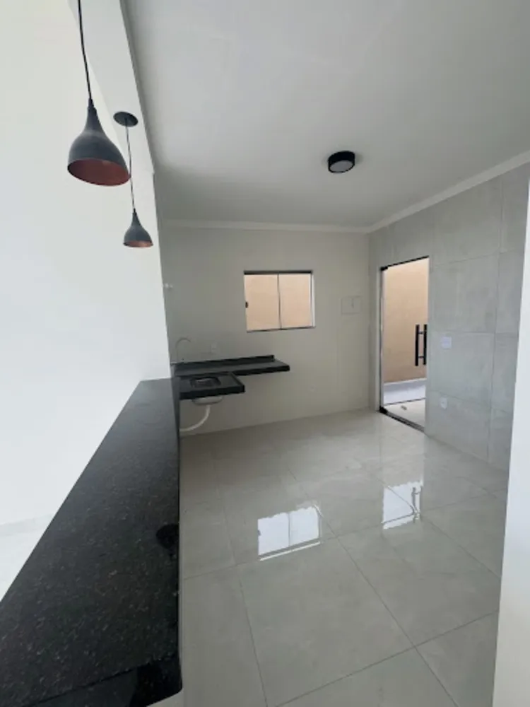 Casa, 3 quartos, 170 m² - Foto 2