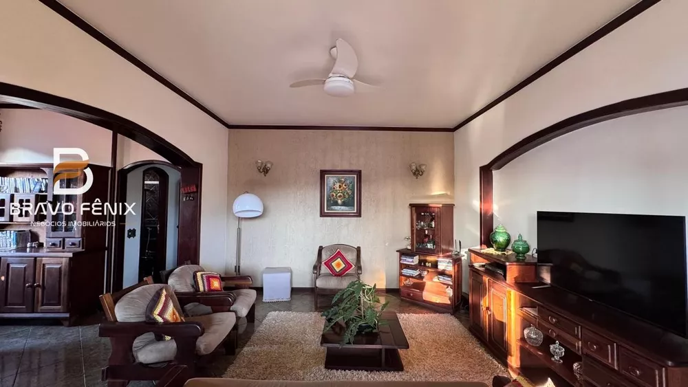 Casa, 8 quartos, 716 m² - Foto 23