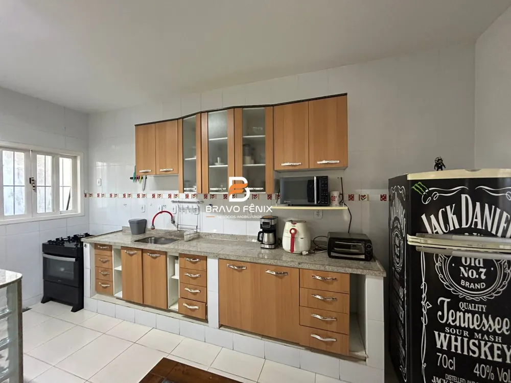 Casa, 4 quartos, 630 m² - Foto 4