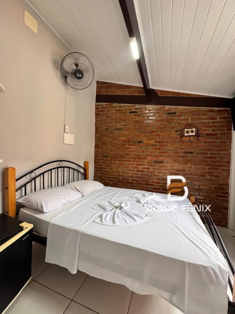 Casa, 11 quartos, 1350 m² - Foto 31