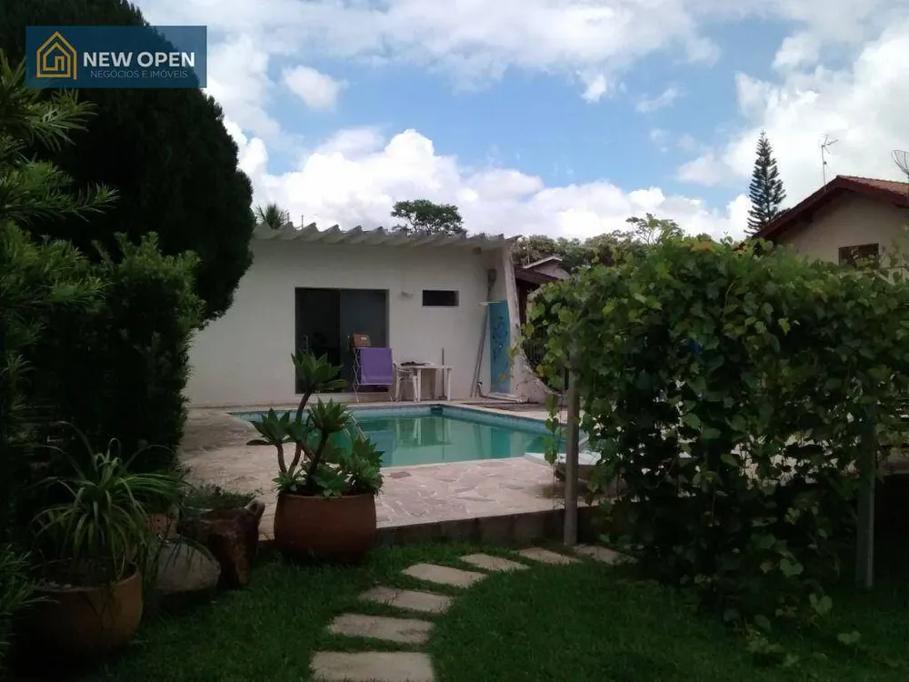 Casa, 4 quartos, 285 m² - Foto 1