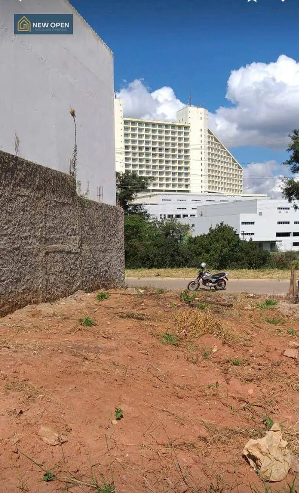 Terreno, 208 m² - Foto 1