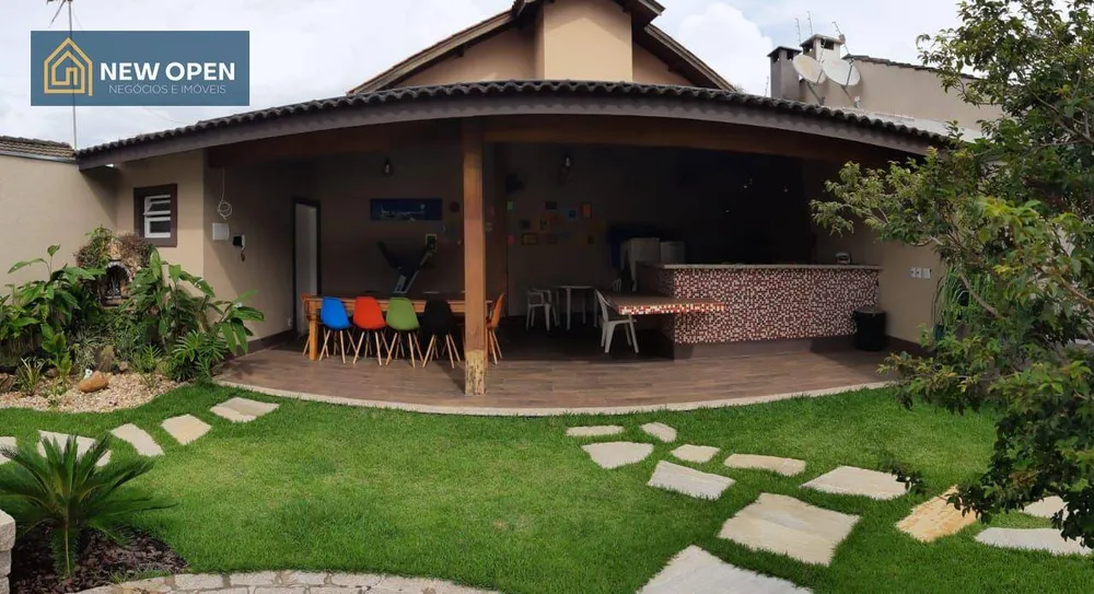 Casa, 3 quartos, 297 m² - Foto 3