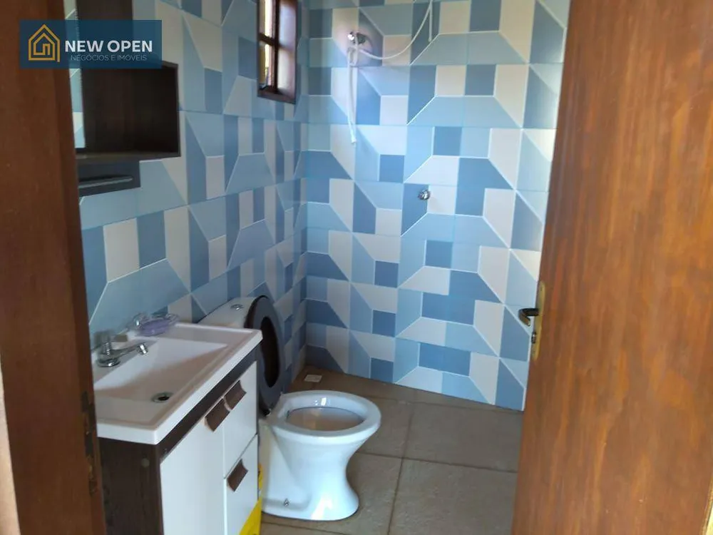 Casa, 3 quartos, 197 m² - Foto 2