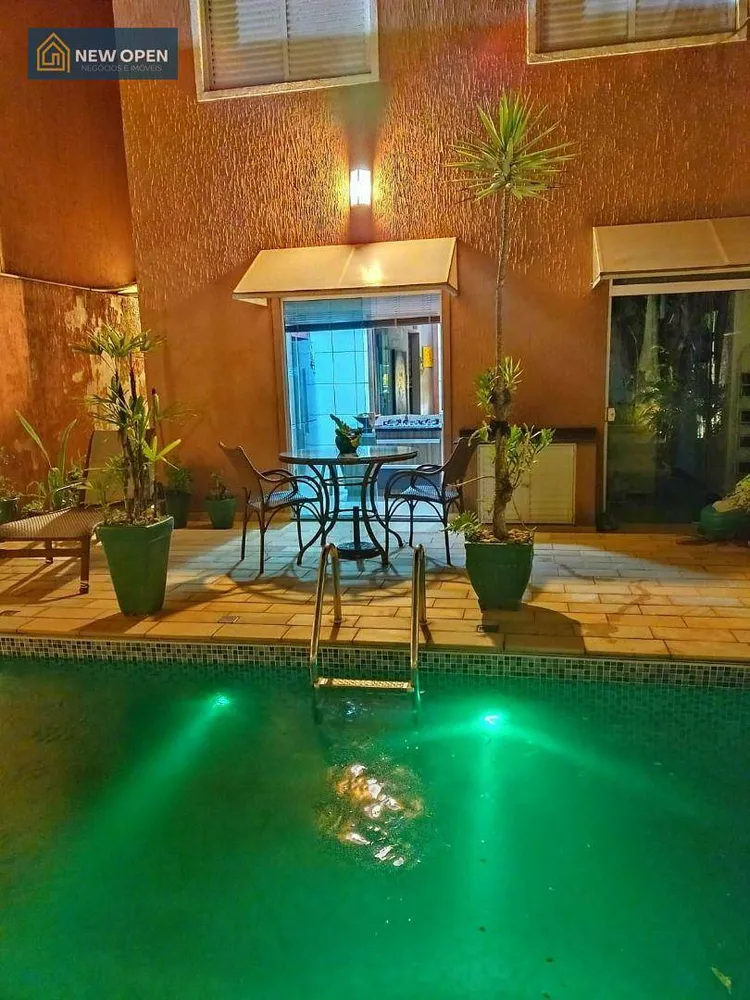 Sobrado, 3 quartos, 128 m² - Foto 2