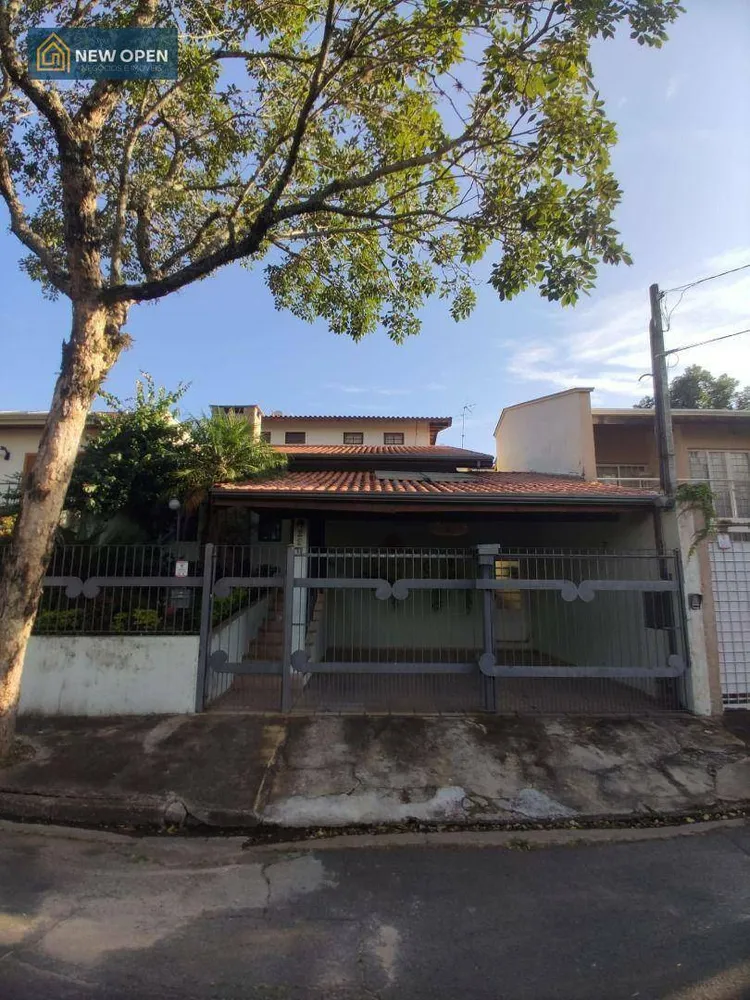 Casa, 3 quartos, 195 m² - Foto 1