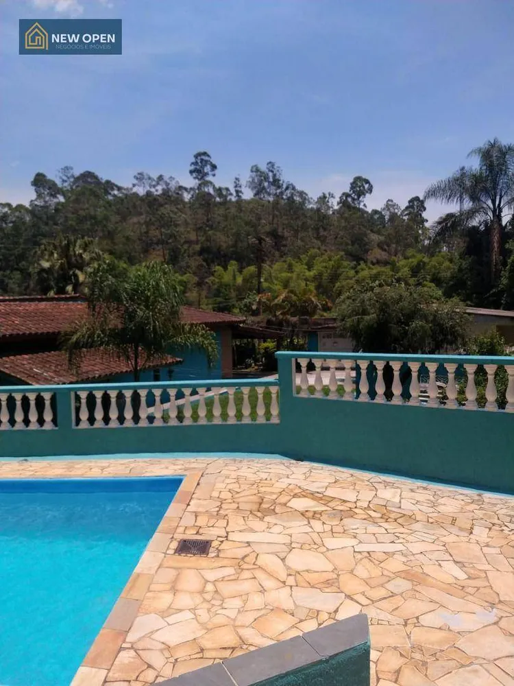 Chácara, 3 quartos, 1375 m² - Foto 4