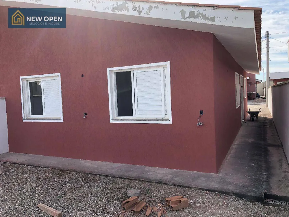 Casa, 3 quartos, 81 m² - Foto 1
