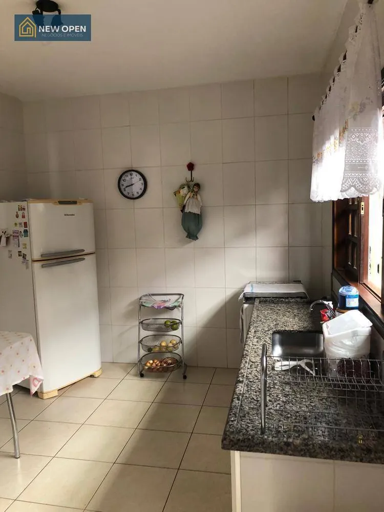 Casa, 3 quartos, 137 m² - Foto 3