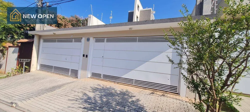 Casa, 3 quartos, 164 m² - Foto 1