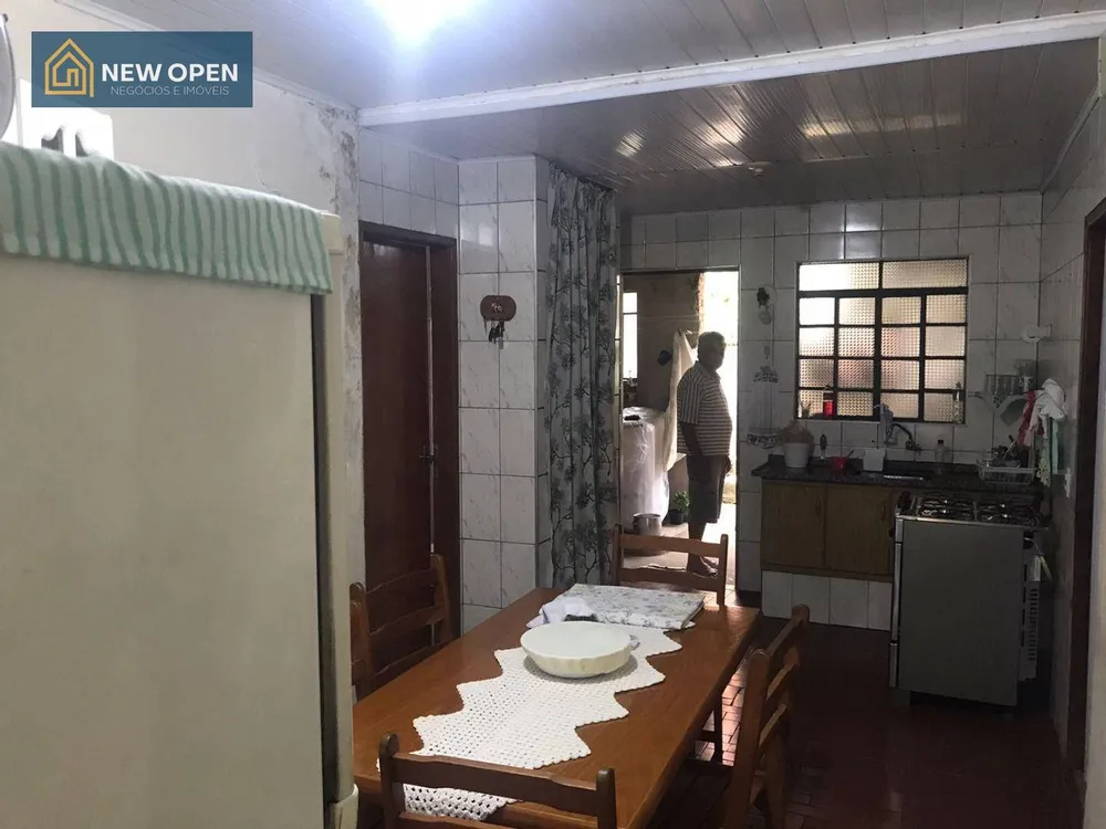 Casa, 3 quartos, 196 m² - Foto 4