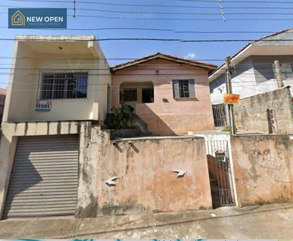 Casa, 3 quartos, 196 m² - Foto 1