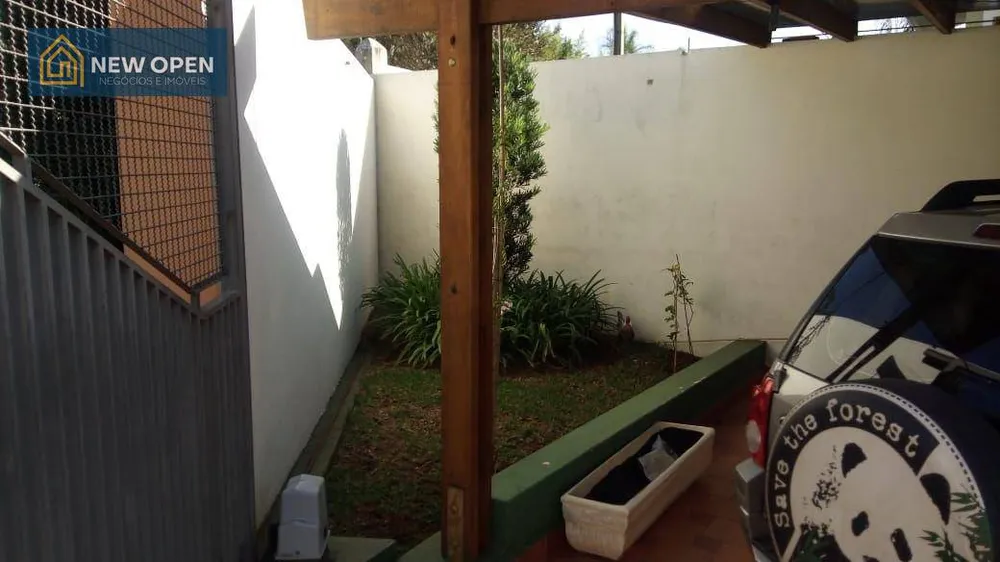 Casa, 3 quartos, 234 m² - Foto 3