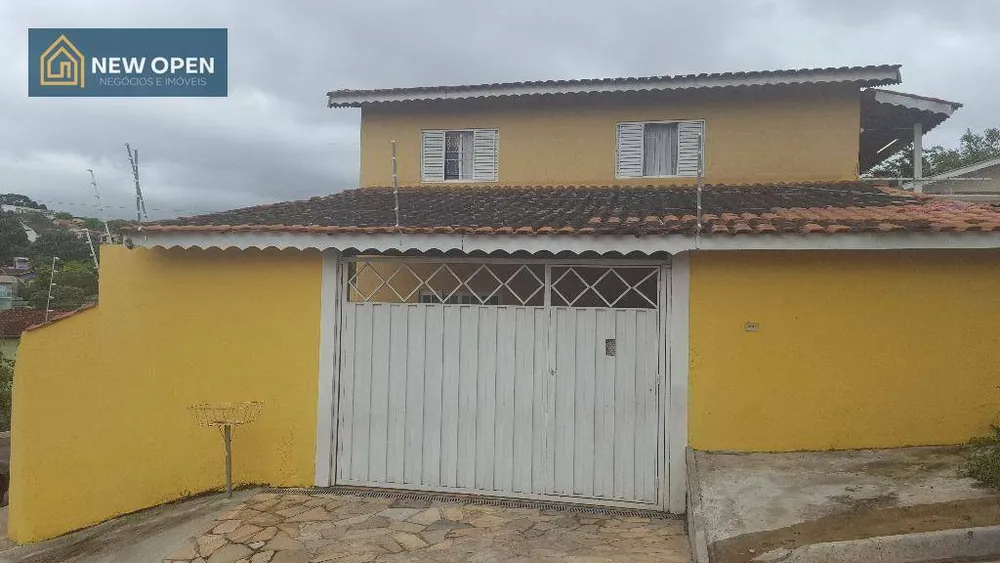 Casa, 3 quartos, 227 m² - Foto 2