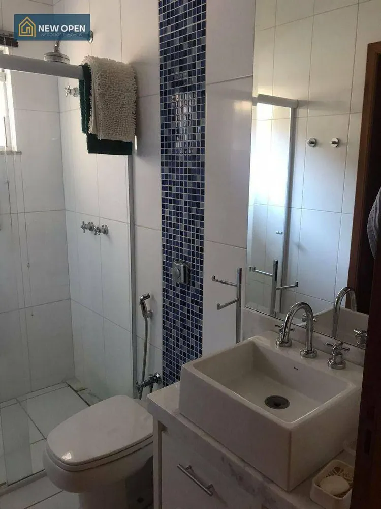 Casa, 3 quartos, 220 m² - Foto 2