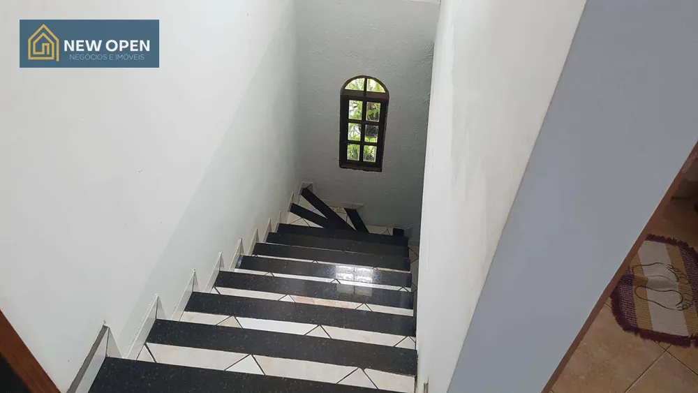 Casa, 4 quartos, 260 m² - Foto 3