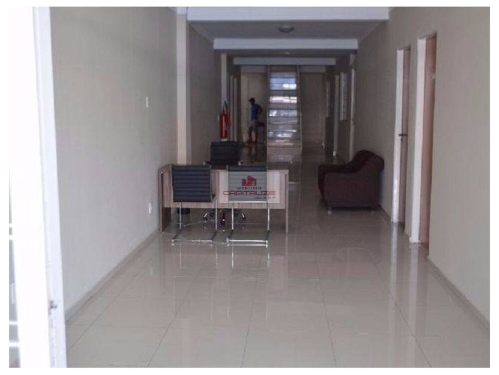 Apartamento à venda com 12 quartos, 300m² - Foto 5