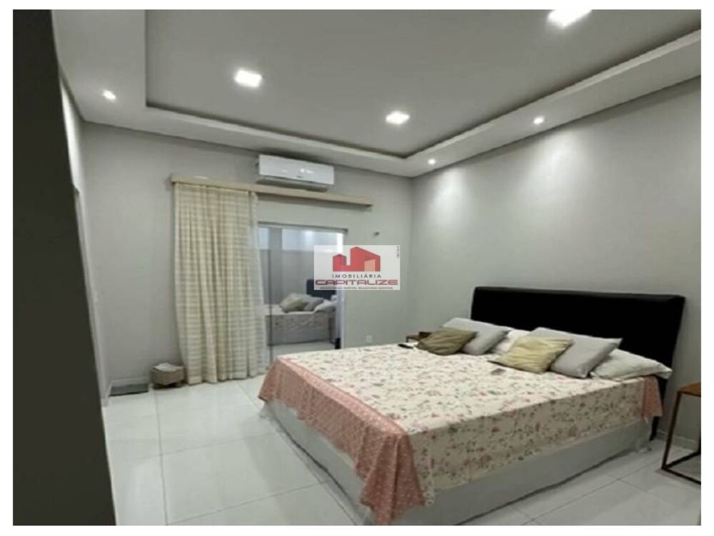 Casa, 3 quartos, 352 m² - Foto 2