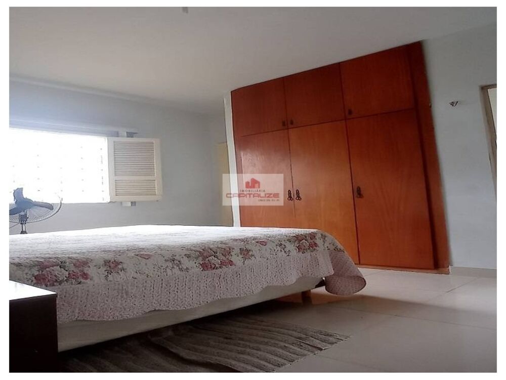 Casa, 3 quartos, 390 m² - Foto 5