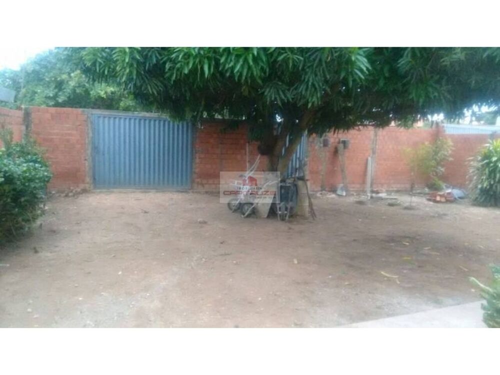 Casa à venda com 2 quartos, 100m² - Foto 4