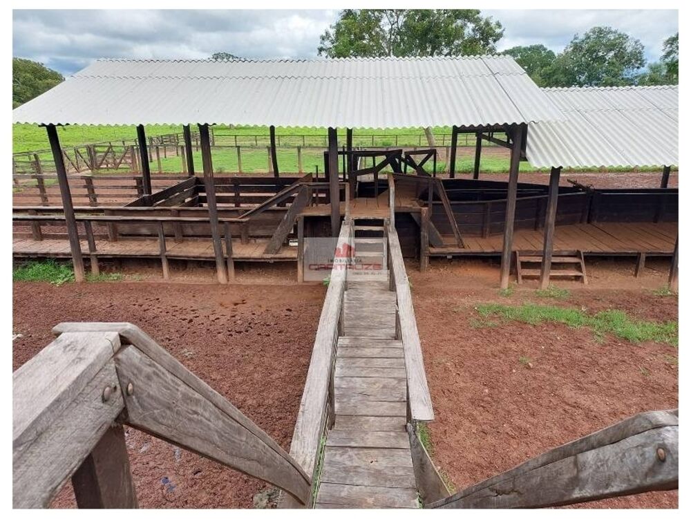 Fazenda à venda, 2574m² - Foto 1