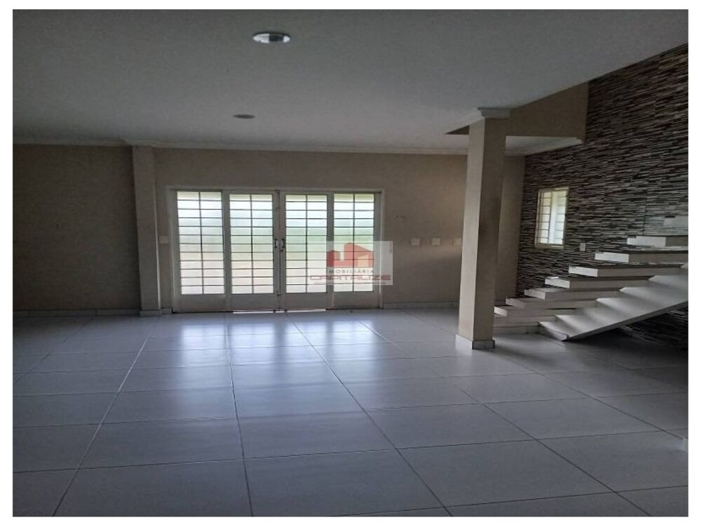 Casa, 3 quartos, 3 m² - Foto 1