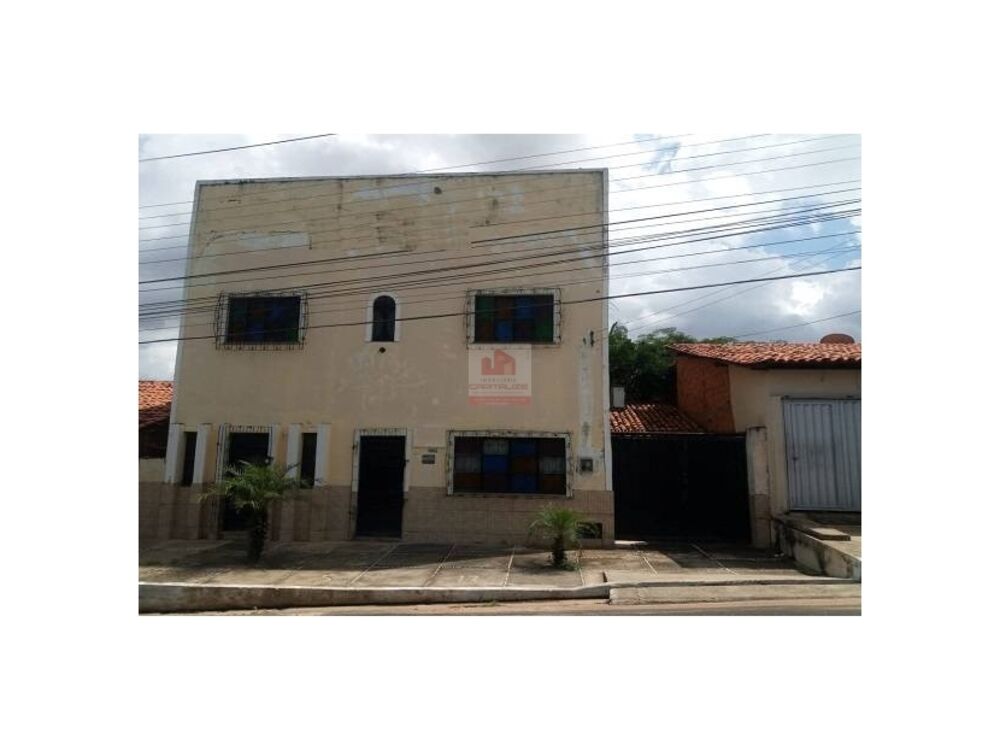 Casa, 4 quartos, 330 m² - Foto 1