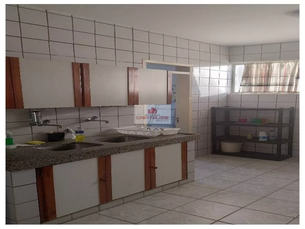 Apartamento à venda com 3 quartos, 148m² - Foto 4