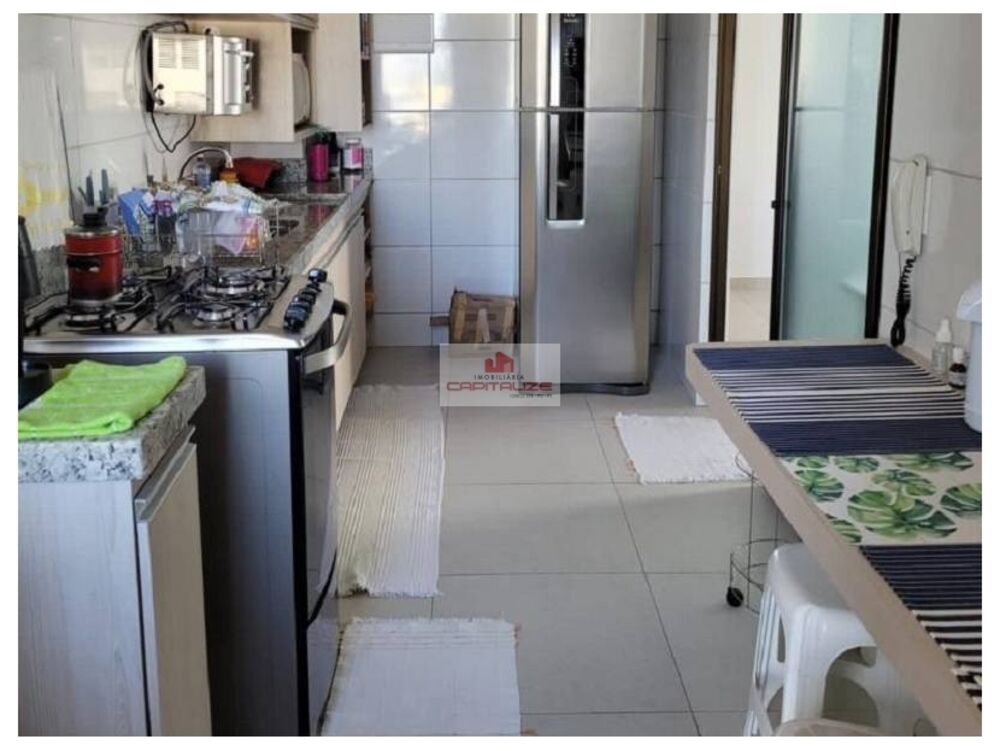 Apartamento à venda com 3 quartos, 104m² - Foto 1