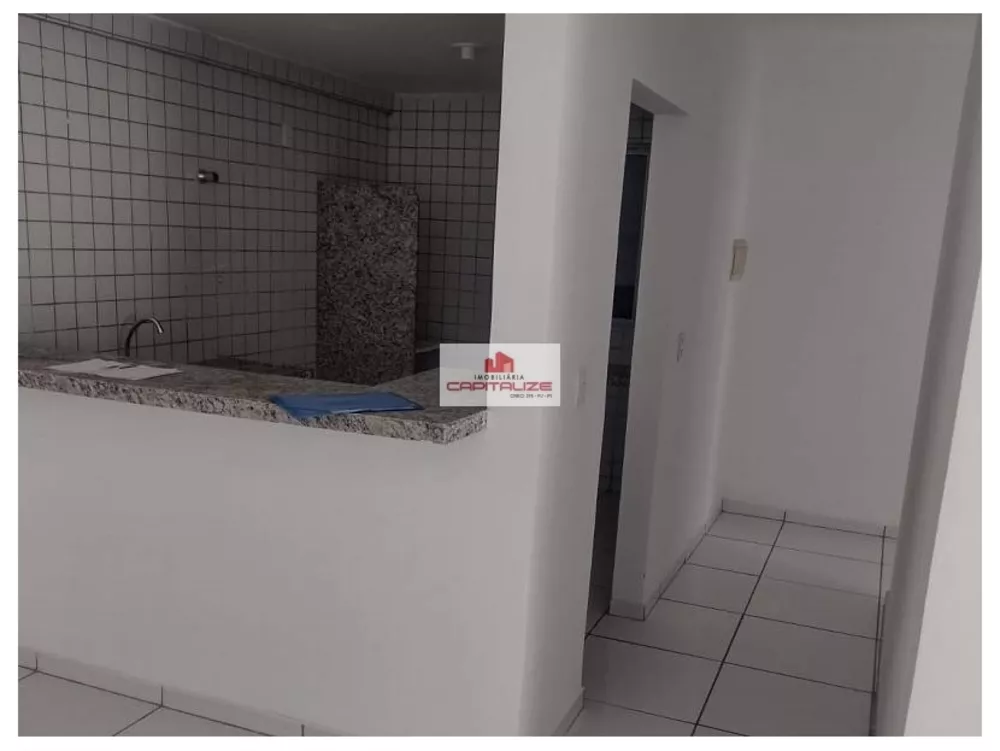 Apartamento à venda com 1 quarto, 60m² - Foto 4