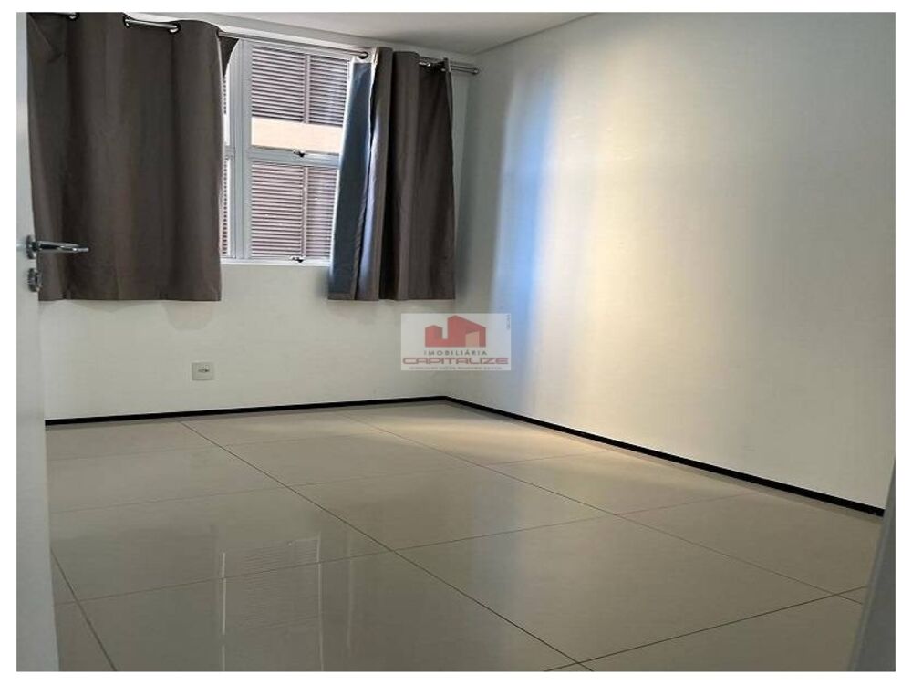 Apartamento, 3 quartos, 77 m² - Foto 2