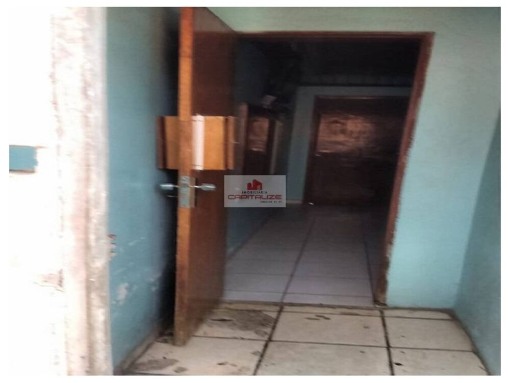 Casa, 26 quartos, 1650 m² - Foto 2