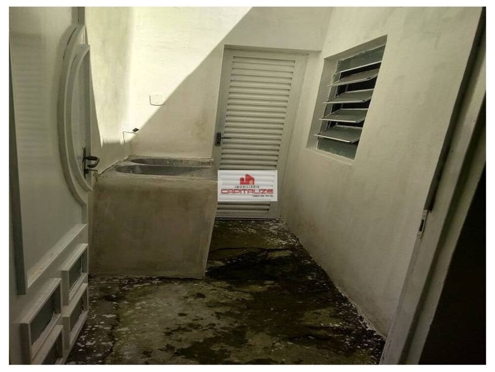 Casa, 4 quartos, 160 m² - Foto 2