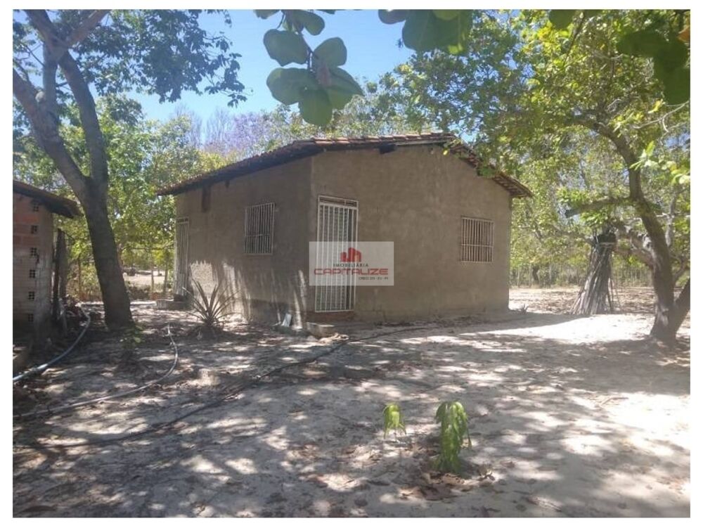 Casa à venda com 4 quartos, 3m² - Foto 12